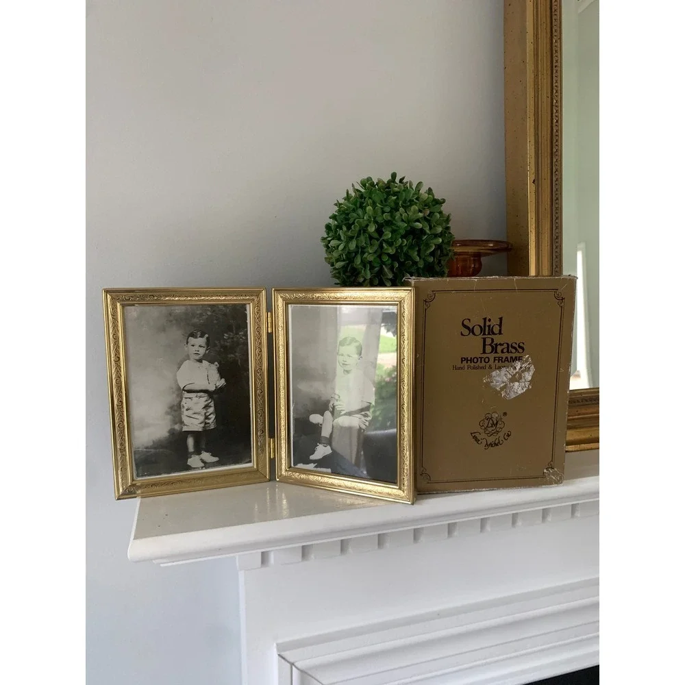 Vintage Louis Michel Co Solid Brass Double Folding 5x7 Picture Frame Gold Etched